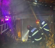 Tűzoltói rohammunka Háromszéken: két ház borult lángokba két helyszínen