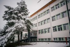 Átadták a Csíkszeredai Megyei Sürgősségi Kórház felújított rendelőintézetét