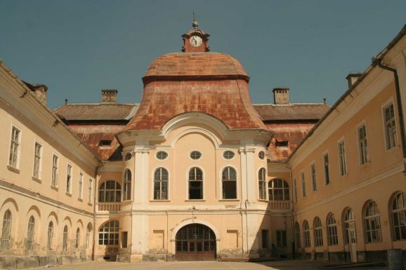 Megújult a 301 erdélyi kastély, kúria és udvarház leírását tartalmazó adatbázis (VIDEÓ)