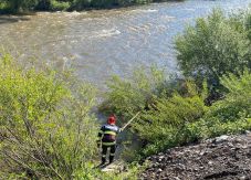 FRISSÍTVE: Holttestet találtak az Oltban Csíkszentdokomoson