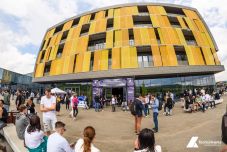 Bojkottálják az órákat a BBTE Matematika és Informatika Karának diákjai