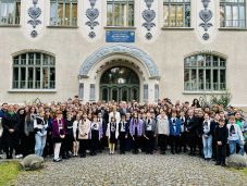 „Ne feledjétek, honnan indultatok” – Radu herceg üzenete a marosvásárhelyi diákoknak (VIDEÓ)