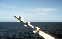 Légvédelmi fegyvereket kért a NATO-tól Zelenszkij