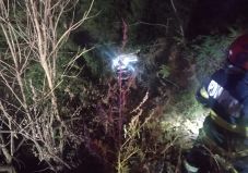 Szakadékba zuhant egy autó Hargita megyében