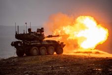 Az amerikai csapatkivonások is igazolják, hogy növelni kell a védelmi kiadásokat