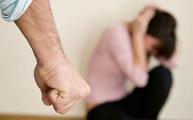 Csép Éva Andrea: A családon belüli erőszak statisztikája csak a jéghegy csúcsa