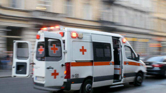 Holtan találtak rá egy fiatal asszisztensnőre az otthonában