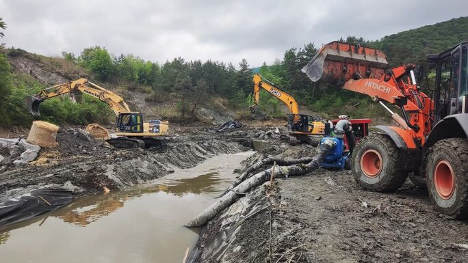 Meghosszabbították a vészhelyzetet Parajdon