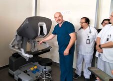 Csúcstechnológiás robotsebészeti eszköz érkezett a csíkszeredai kórházba