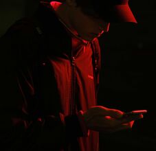 Online kihívás állhat egy 14 éves fiú öngyilkossága mögött