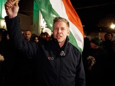 Magyar Péter: Orbán Viktor gratulált a Tisza győzelméhez