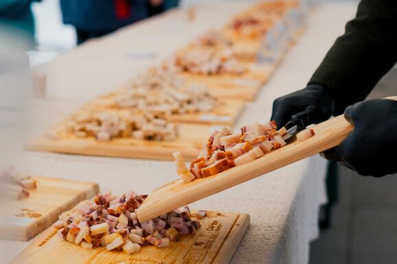 Füst és Só – Székelyföldi Szalonna Mustra másodszor Csíkszeredában