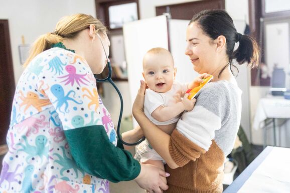Egymillió euró orvosi műszerekre: pályázhatnak a vidéki háziorvosi rendelők