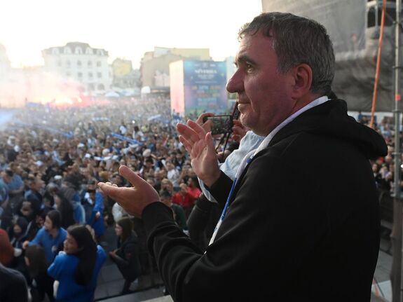 Papírformának tűnik Gheorghe Hagi kinevezése