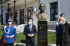 Szobrok a raktárban, nevek célkeresztben – Így írja át a Vexler-törvény a köztereket