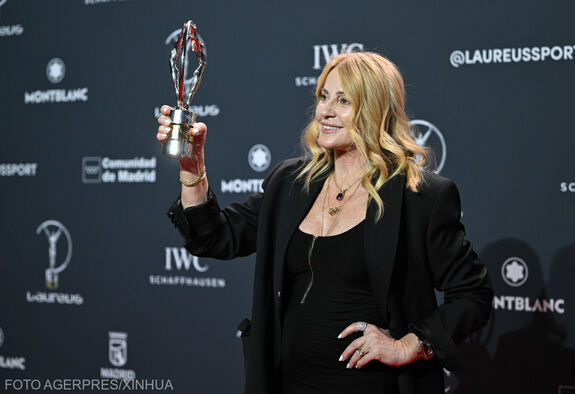Laureus életműdíjat kapott Nadia Comăneci