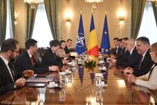 Kelemen Hunor: Az RMDSZ nem lép ki a kormányból