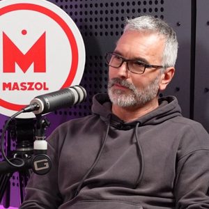 Mi fér bele egy kávéba? Kalóz János György pszichológussal beszélgettünk