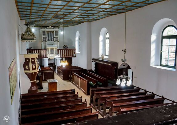 Repedező falak, erős hit: felújításra vár a mocsolyai református templom