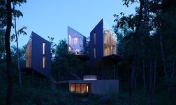 Forgó szálloda épül Erdélyben