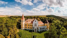 Eladó a mezőzáhi Ugron-kastély?