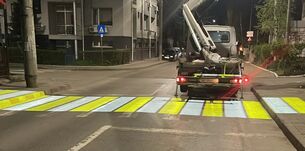 Lézeres gyalogátkelőket tesztelnek egy hazai városban