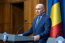 FRISSÍTVE – Összegyűltek az aláírások, benyújtotta a bizalmatlansági indítványt az AUR és a PSD