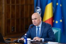 Az uniós pénzek megmentését célzó rendeleteket fogadhat el hétfőn a kormány 