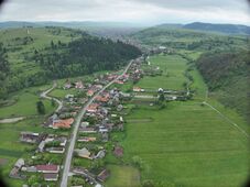 Aláírták a finanszírozási szerződést a Csíkdánfalva és Balánbánya közötti út felújítására