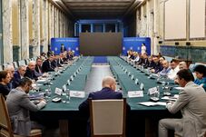 Százával tiltakoznak az önkormányzatok