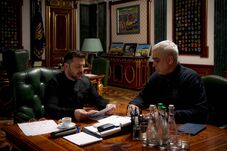 Ukrán elnök: Oroszország tömeges csapásra készül Ukrajna ellen (VIDEÓ) 