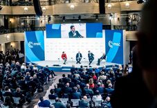 A transzatlanti rendszer nem omlott össze, de átalakulóban van