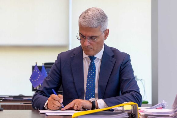 Pîslaru: kérik a kifizetési kérelem újbóli vizsgálatát