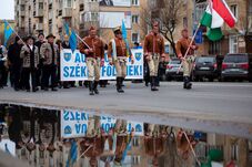  Székelyföld autonómiájáért tüntetnek az SZNT hagyományos március 10-i rendezvényén