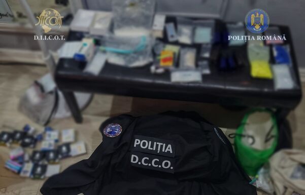 Hargita megye: különösen veszélyes drogokat forgalmazó dílert fogtak el