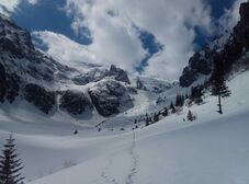 Lavina-veszély a Fogarasi-havasokban