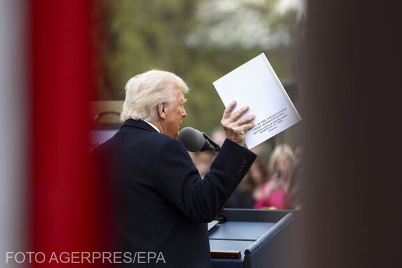 Az Egyesült Államok kilép több tucat nemzetközi szervezetből