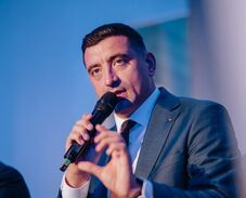 Az AUR elnöke az antiszemitizmus elleni fellépés hitelességéről beszélt