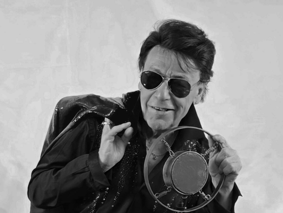 Elhunyt Fenyő Miklós