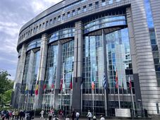 Vincze Loránt: Nem maradhatnak az EU-ban azok, akiknek nincs joguk itt tartózkodni