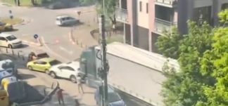 Tömegbaleset: autókat sodort magával egy elszabadult kamion (VIDEÓ)