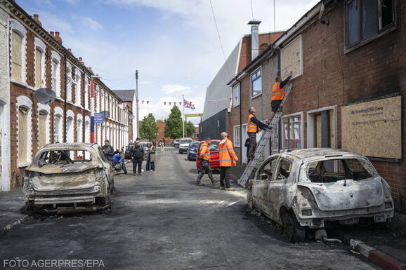 Romániai családokat is érintenek a belfasti zavargások