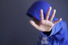 A pofon nem tekinthető nevelési eszköznek – Szigorúbb büntetés jár a gyermekek bántalmazásáért