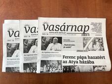 Átszervezés címen szüntették meg a RomKat, a Vasárnap hetilap és a Keresztény Szó szerkesztőinek állását