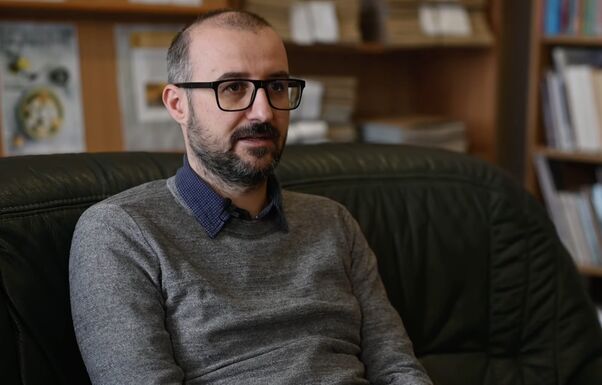 Illyés Gergely: A román politika mintha visszatérne Klaus Iohannis második mandátumának időszakához