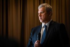 Sajtóforrás: lemondott Predoiu, belügyminiszterként folytatná a Veștea-kormányban?