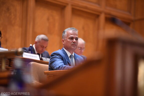 Veştea: Jó szándékkal vállaltam a kormányalakítást, sajnálom, hogy nem sikerült megvalósítani