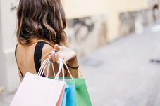  Úgy fogyasztunk, mint a gazdag Nyugat, úgy termelünk, mint egy fejlődő ország