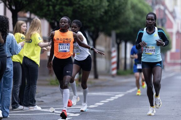 Kenya uralta a mezőnyt a VW Mureș Half Marathonon (VIDEÓ)