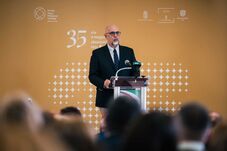 Kelemen Hunor: június elejéig fel kell állnia a kormánynak, különben milliárdokat bukunk